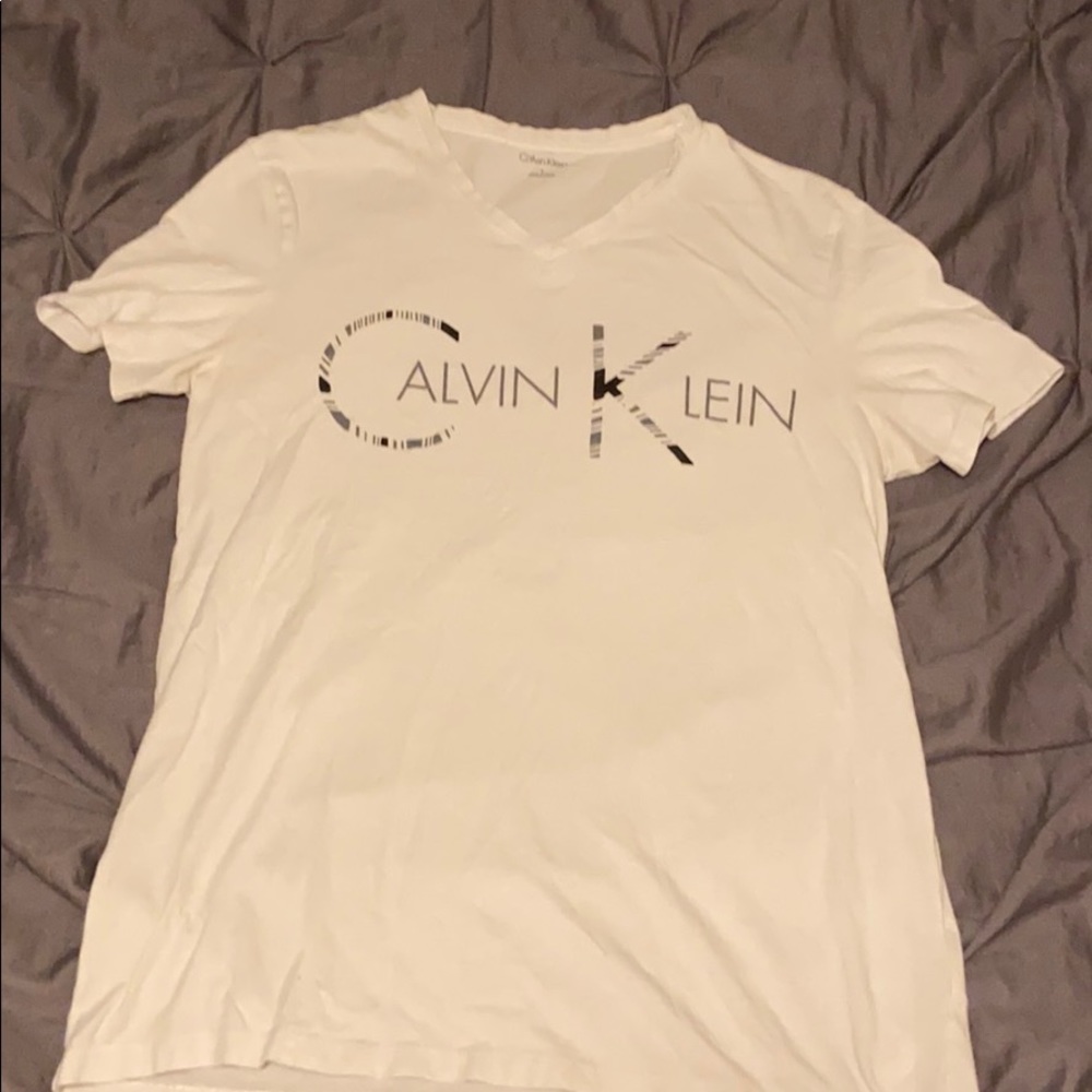 Calvin Klein T-shirt